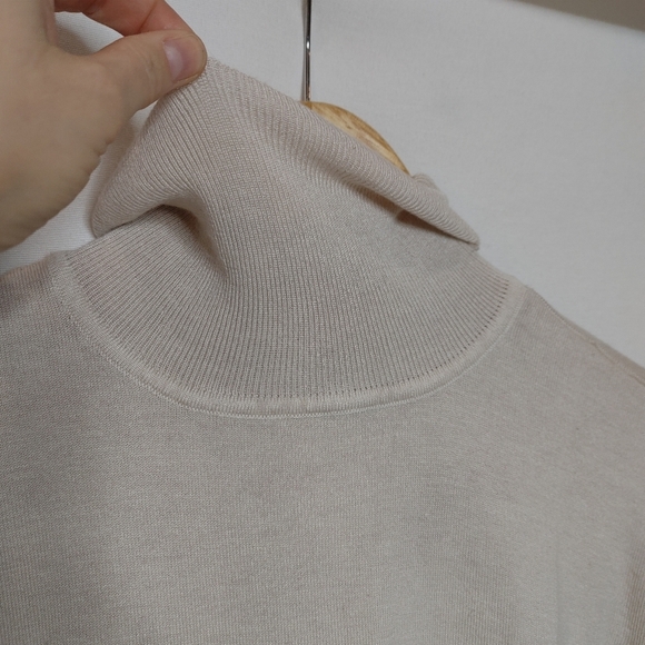 ModCloth Lightweight Knit Turtleneck Sweater Neutral Cream Beige Oatmeal 1X - Picture 5 of 8